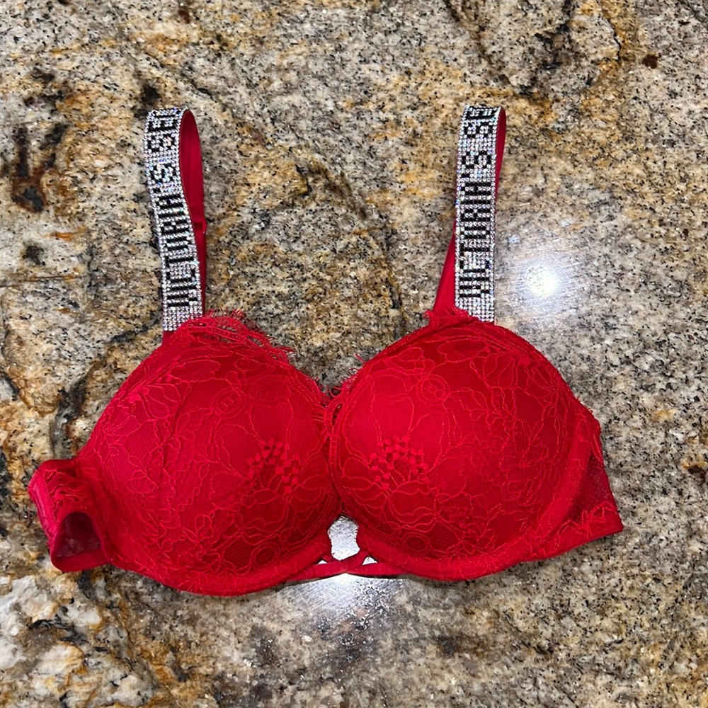 Victoria’s Secret bra
